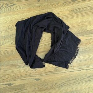 Elegant Navy Blue Linen Scarf for Women - 100% linen